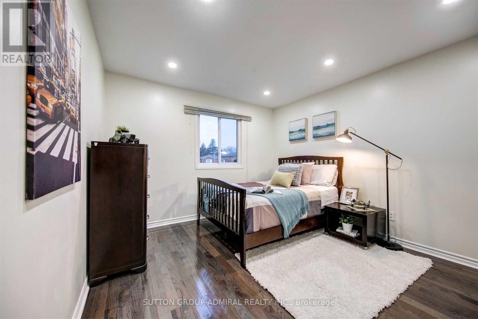 Photo 24 of Upper Level 113 Jaimie Road, Vaughan ON