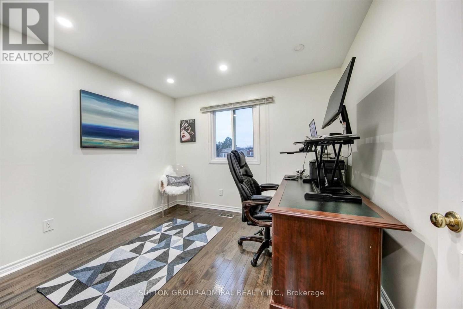Photo 26 of Upper Level 113 Jaimie Road, Vaughan ON