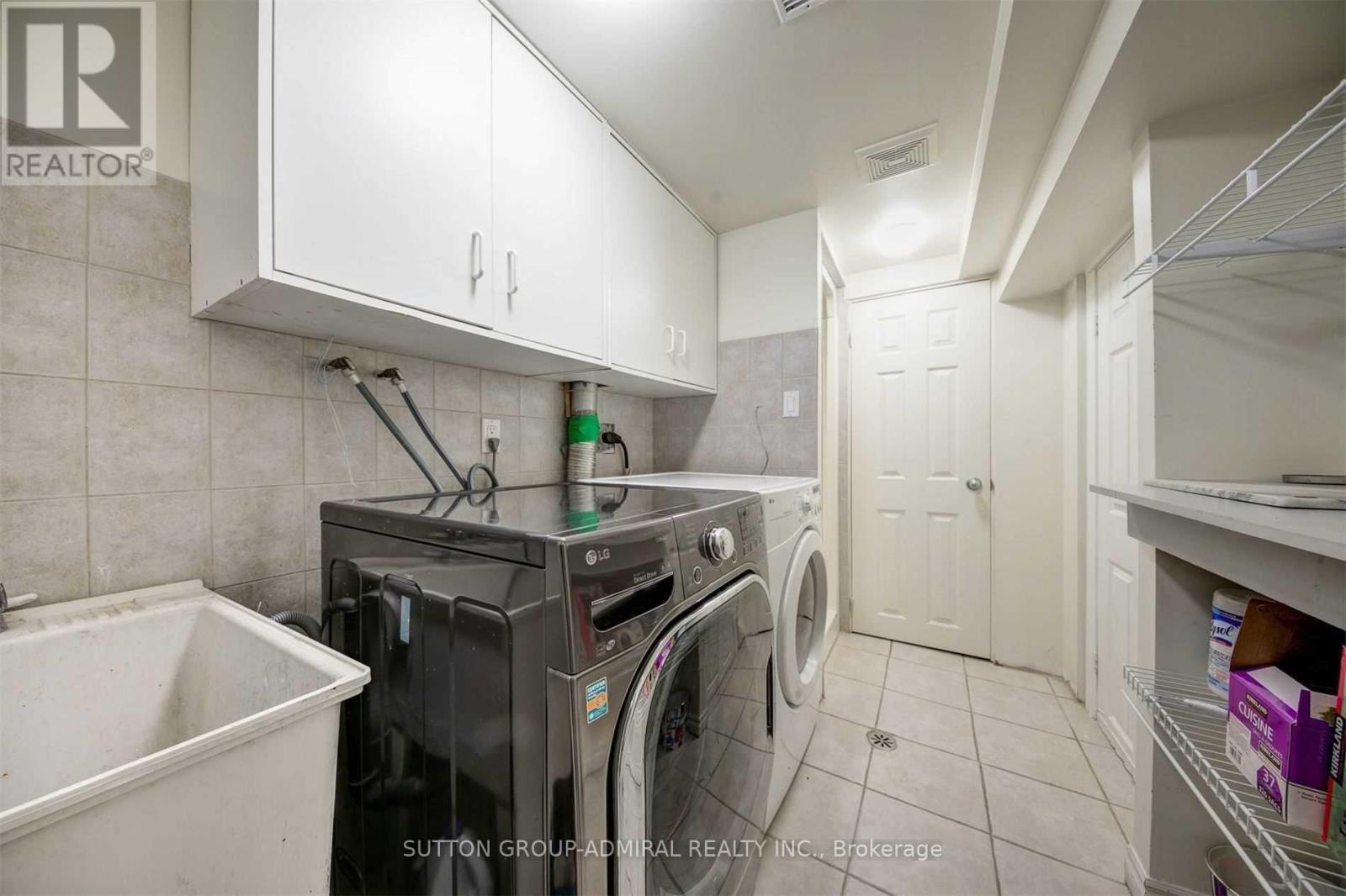 Photo 27 of Upper Level 113 Jaimie Road, Vaughan ON