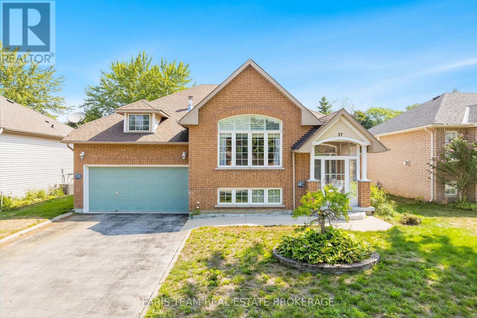 Photo 24 of 57 Rose Valley Way, Wasaga Beach ON
