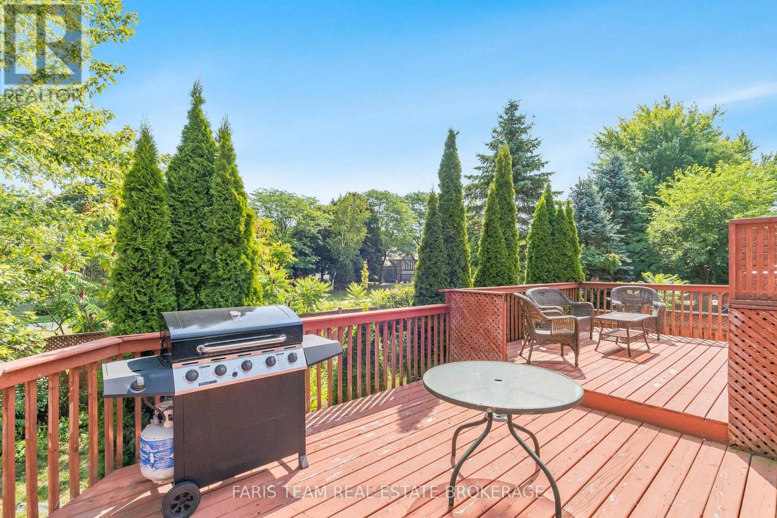 Photo 6 of 57 Rose Valley Way, Wasaga Beach ON