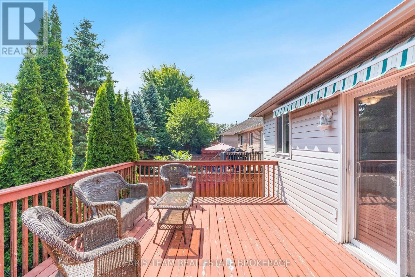 Photo 33 of 57 Rose Valley Way, Wasaga Beach ON
