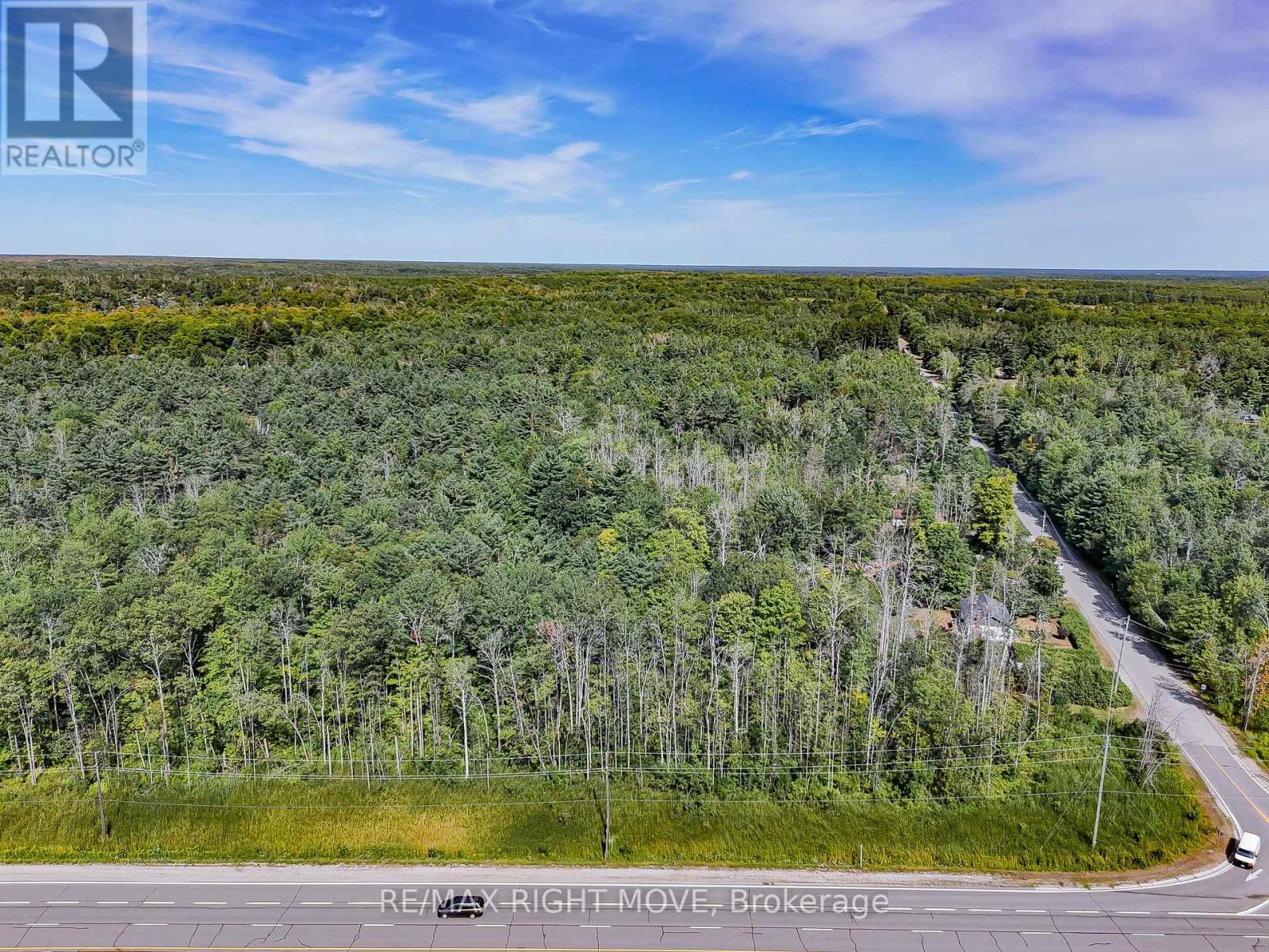 Photo 3 of 3040 Grass Lake Line, Severn ON