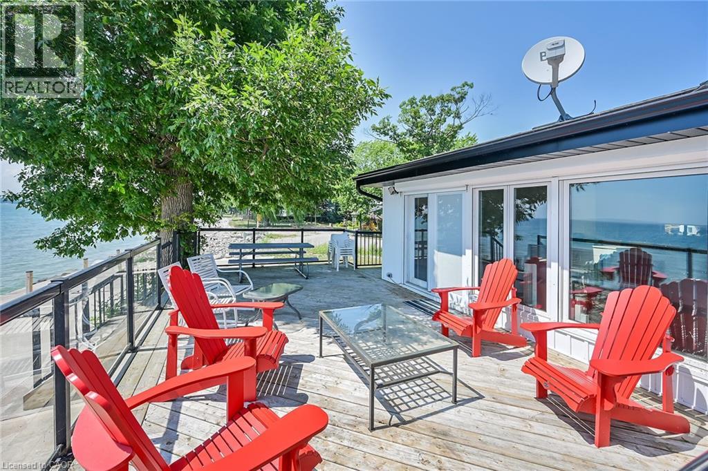 Photo 5 of 61 Horseshoe Bay Road, Dunnville ON