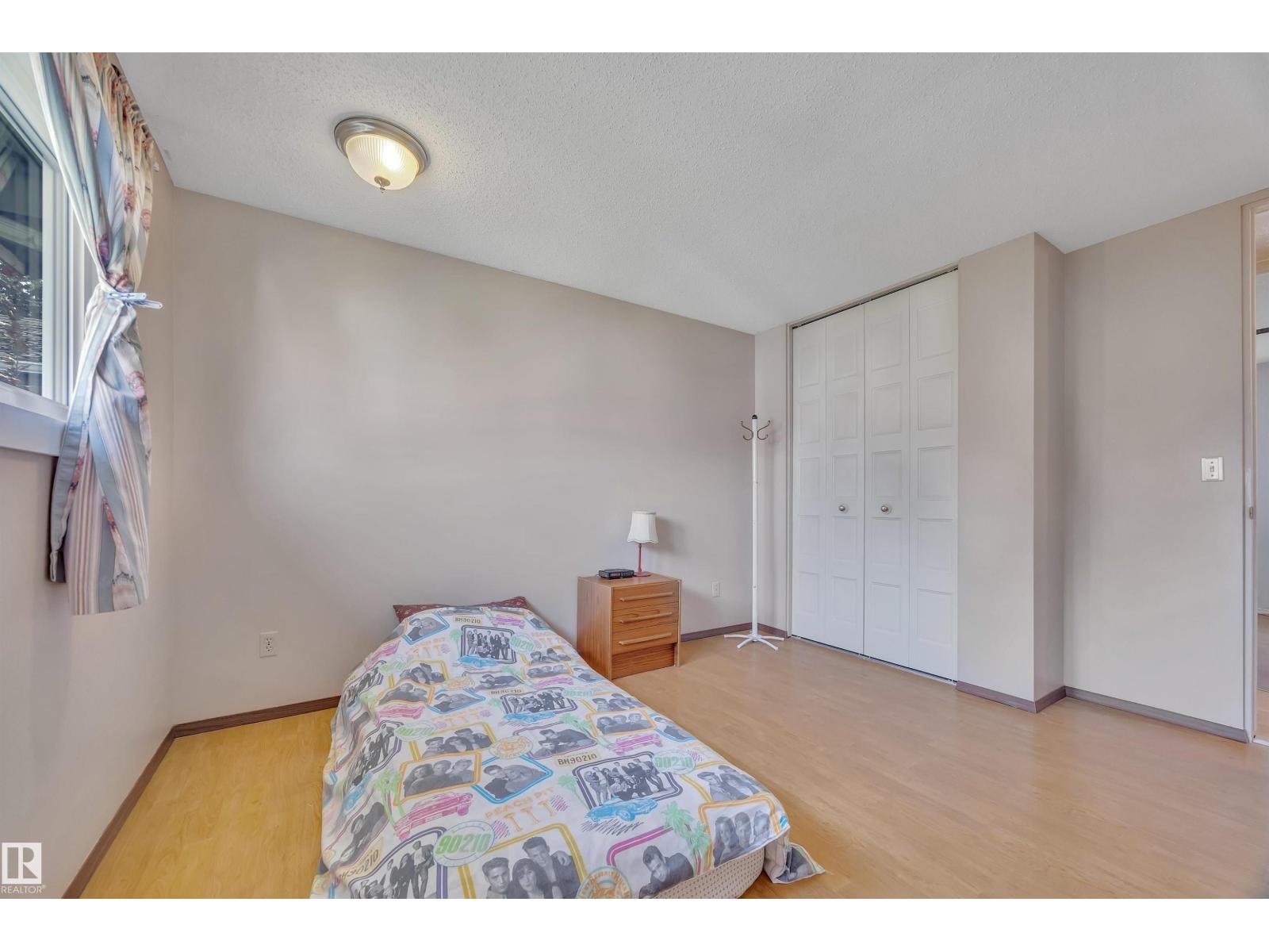 Photo 19 of 12220 156 Av Nw, Edmonton AB