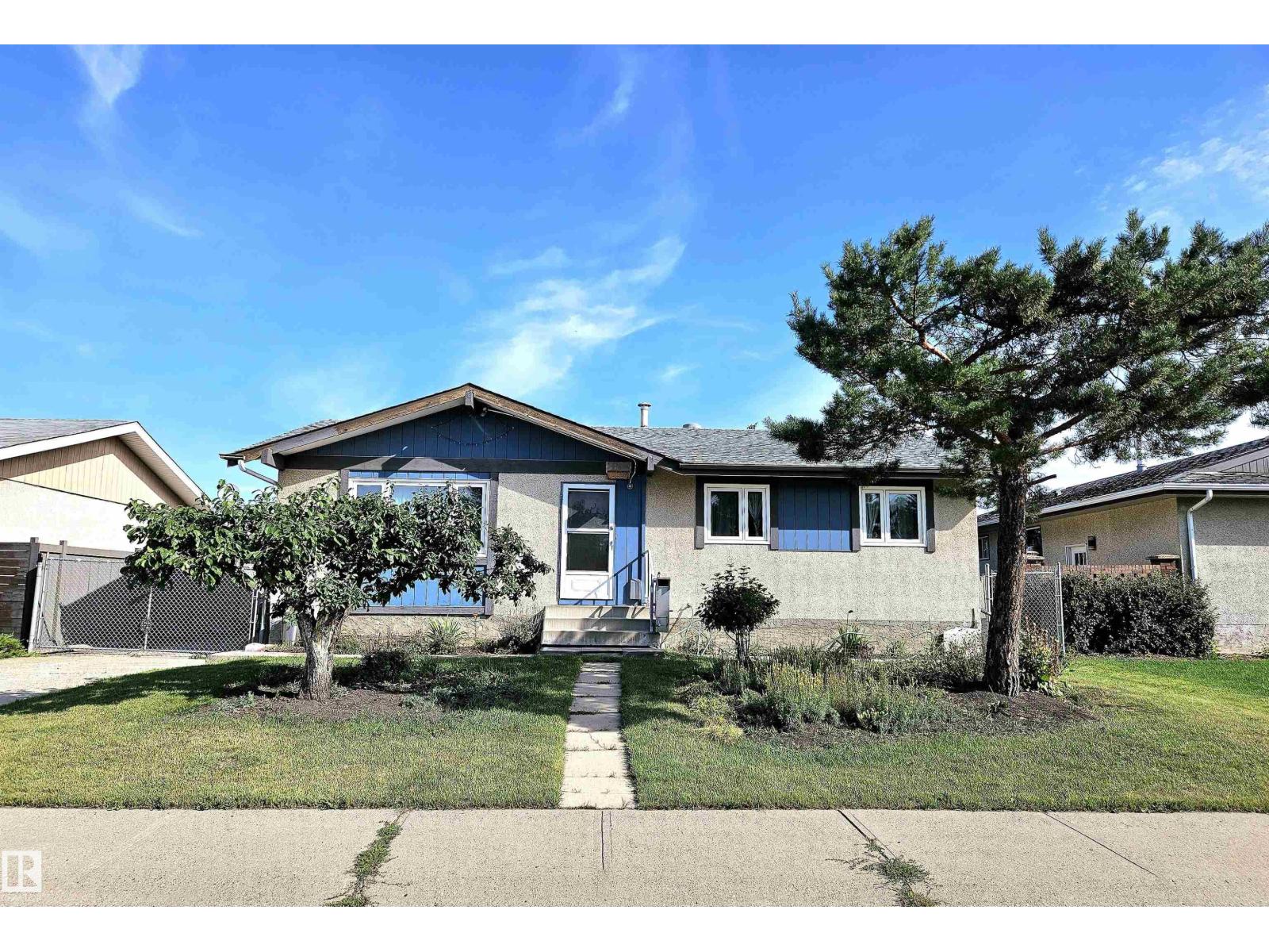 Photo 21 of 12220 156 Av Nw, Edmonton AB