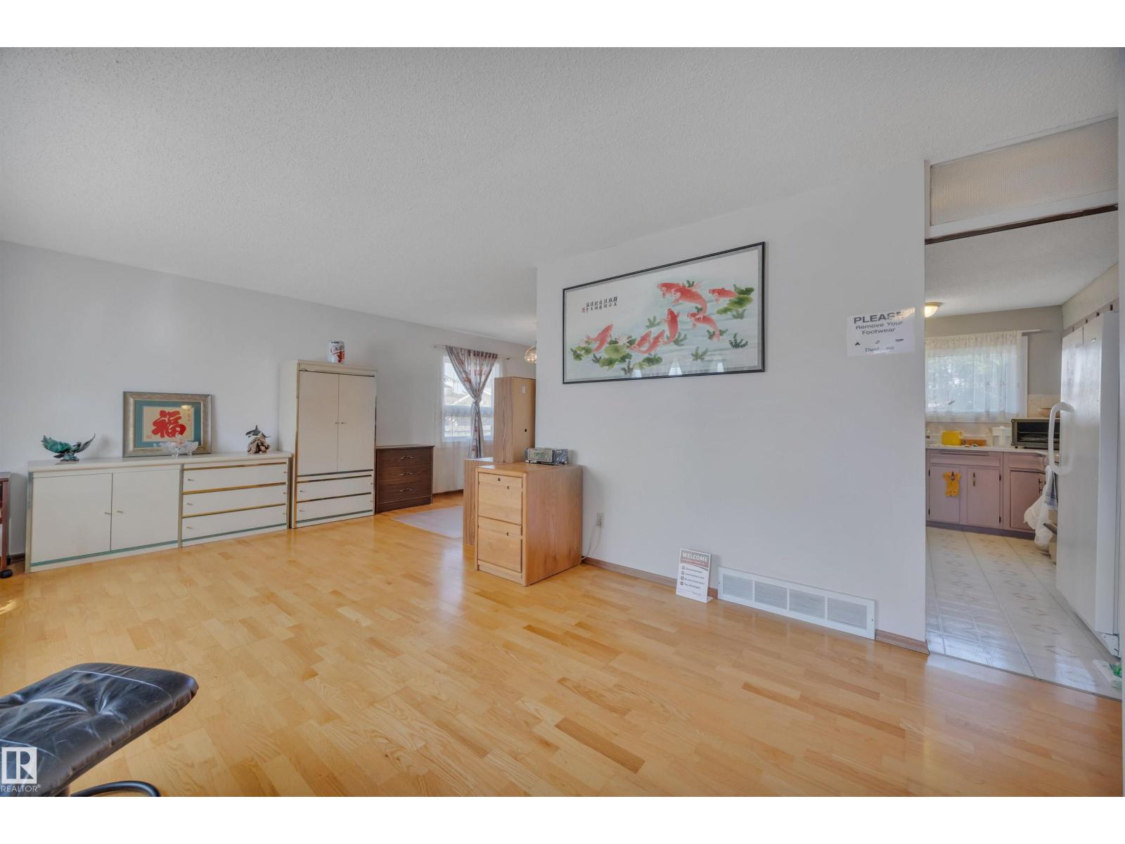 Photo 38 of 12220 156 Av Nw, Edmonton AB