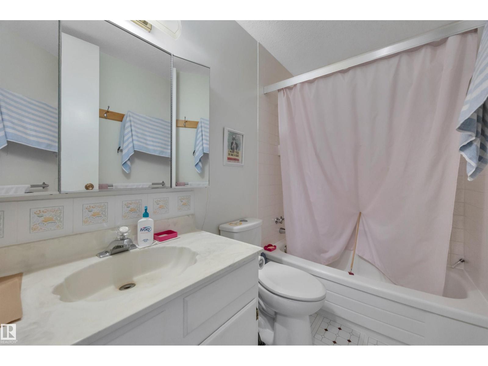 Photo 30 of 12220 156 Av Nw, Edmonton AB