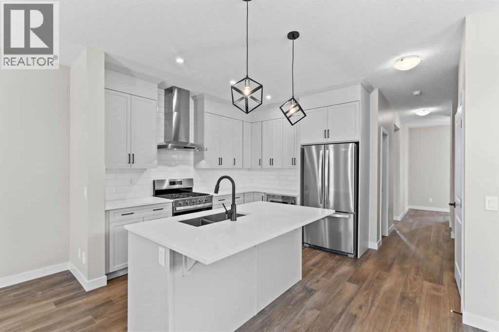 Photo 6 of 14926 24 Street Nw, Calgary AB