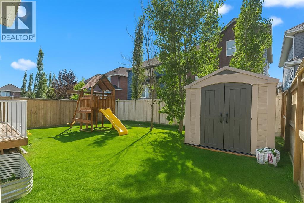 Single Family House for Sale in  Evansfield Terrace NW Evanston Calgary 