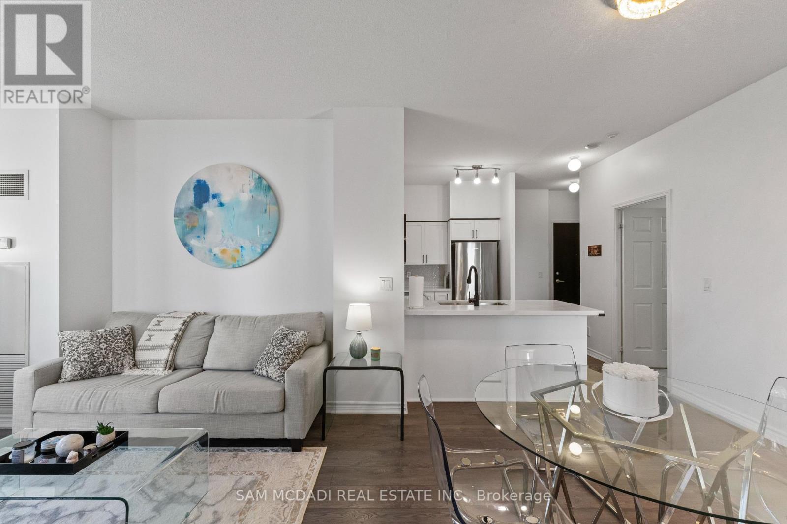Photo 13 of 2404 388 Prince Of Wales Drive, Mississauga ON
