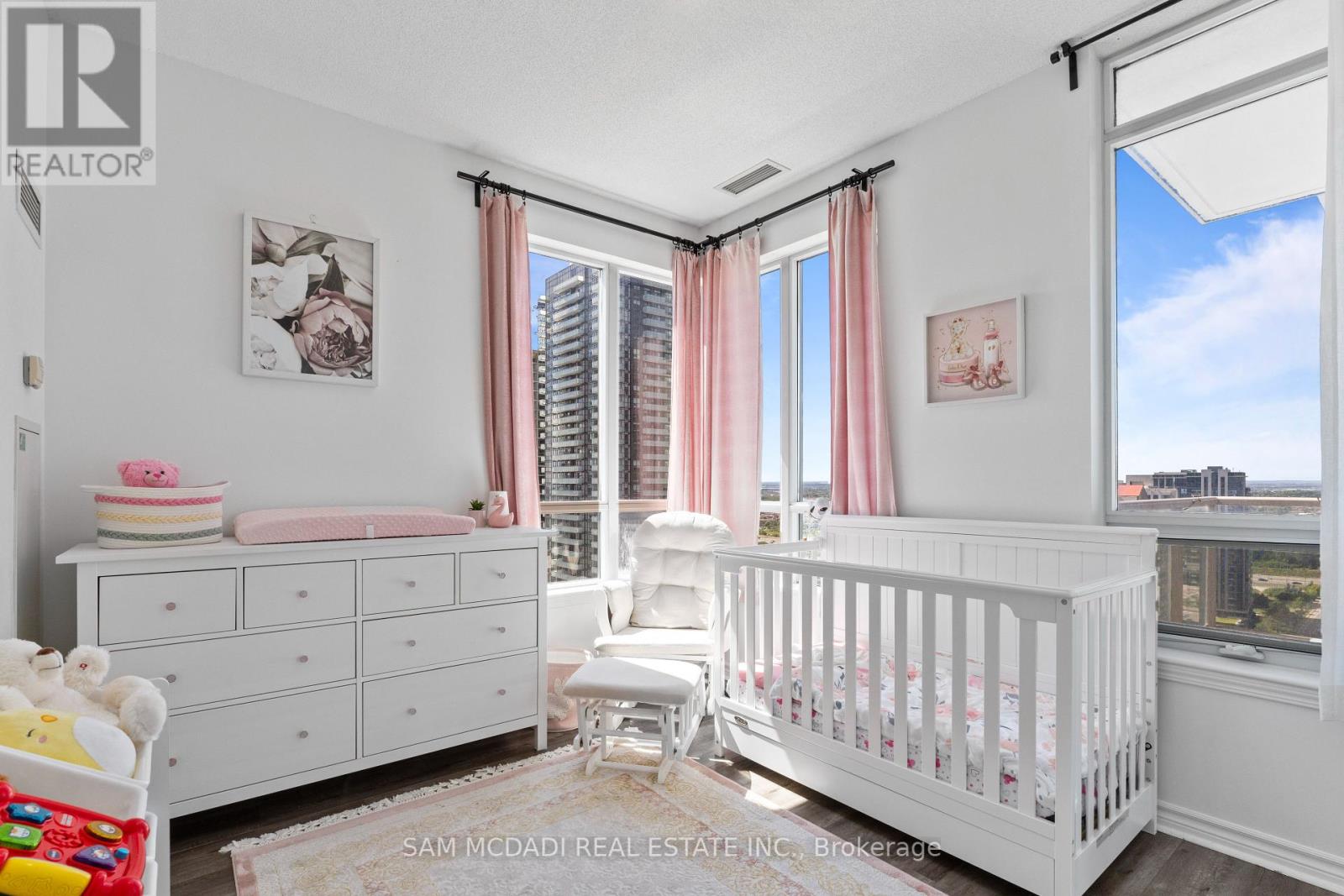 Photo 18 of 2404 388 Prince Of Wales Drive, Mississauga ON