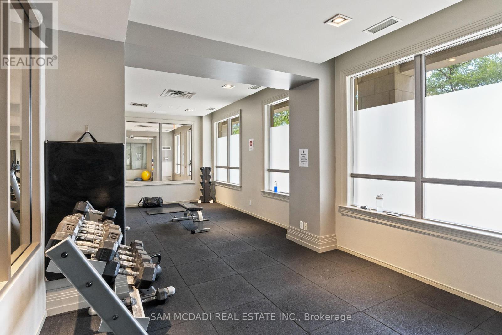 Photo 32 of 2404 388 Prince Of Wales Drive, Mississauga ON