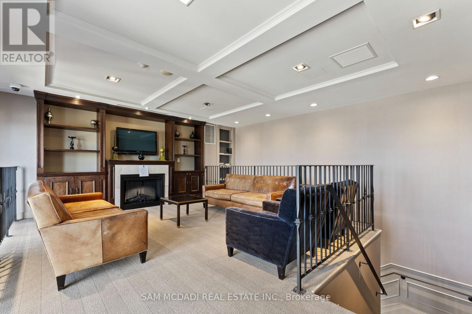 Photo 42 of 2404 388 Prince Of Wales Drive, Mississauga ON