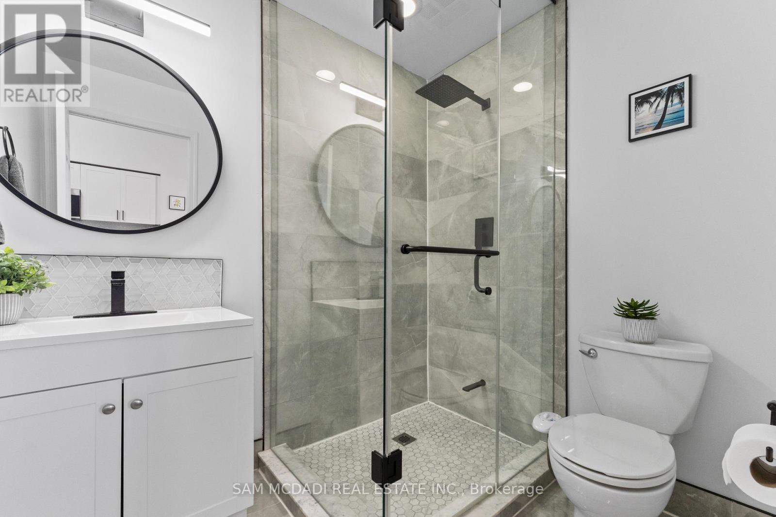 Photo 6 of 2404 388 Prince Of Wales Drive, Mississauga ON