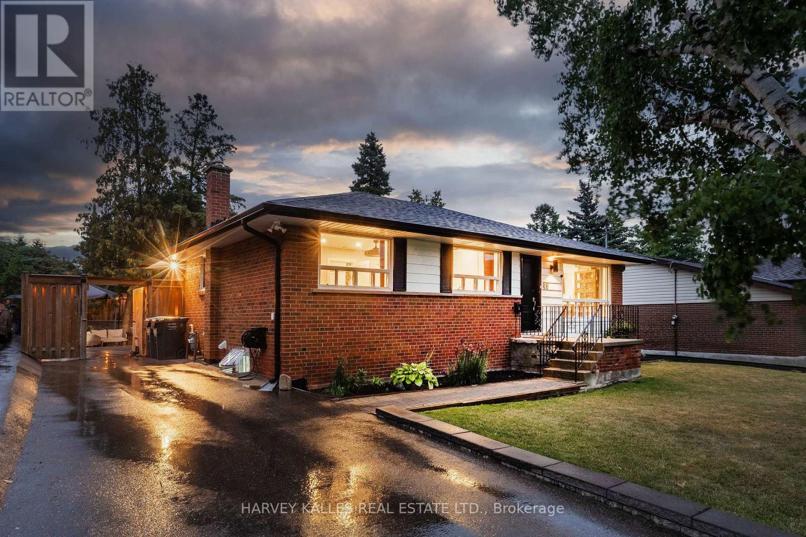 Photo 49 of 49 Theodore Drive, Mississauga ON