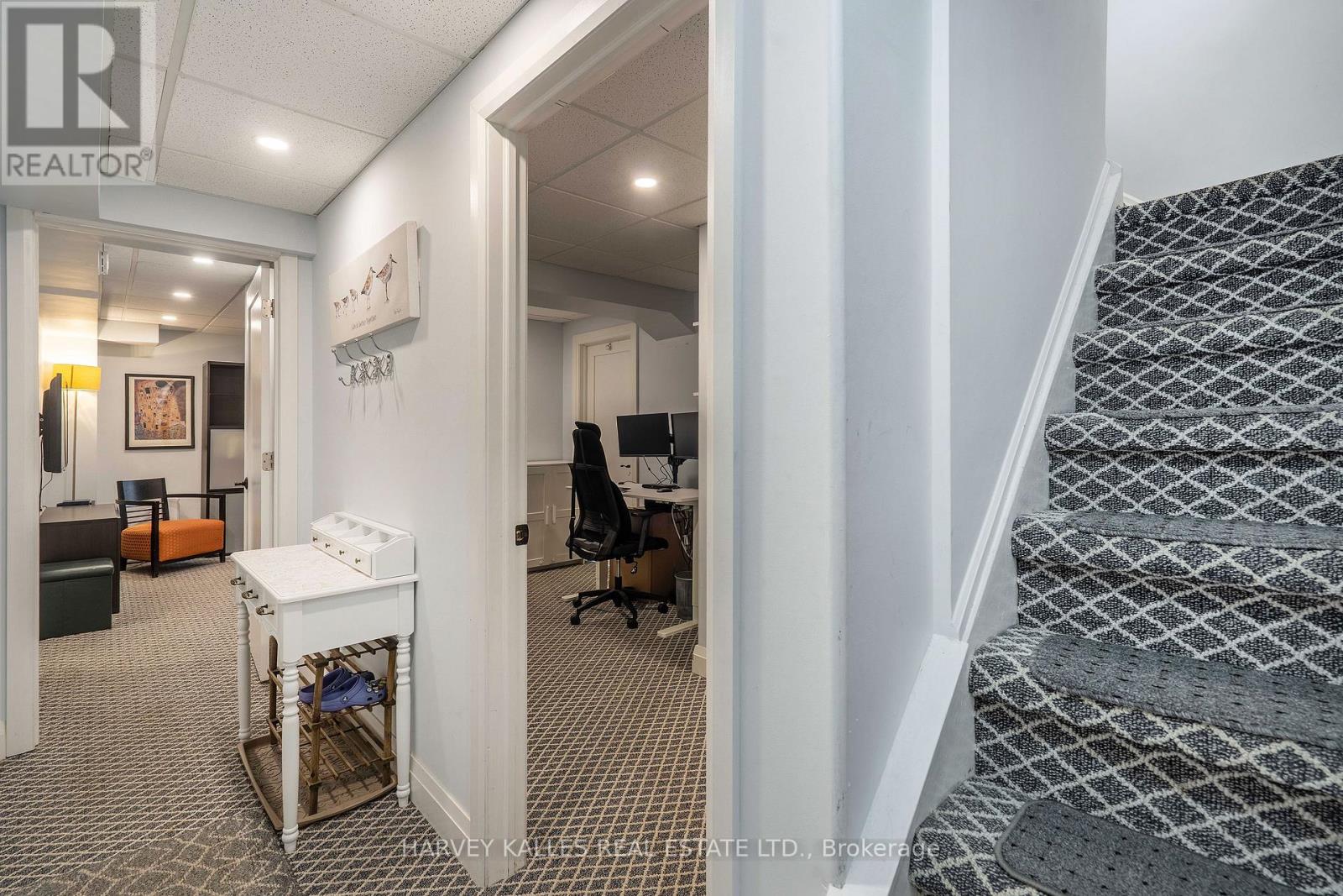 Photo 33 of 49 Theodore Drive, Mississauga ON