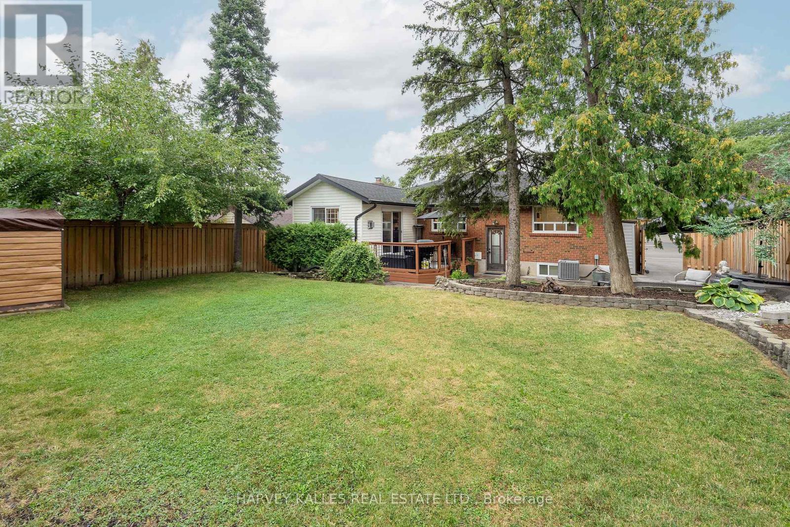 Photo 30 of 49 Theodore Drive, Mississauga ON