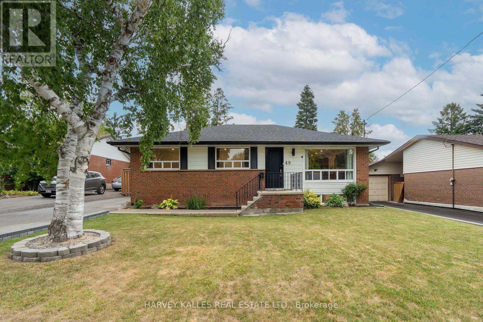 Photo 34 of 49 Theodore Drive, Mississauga ON