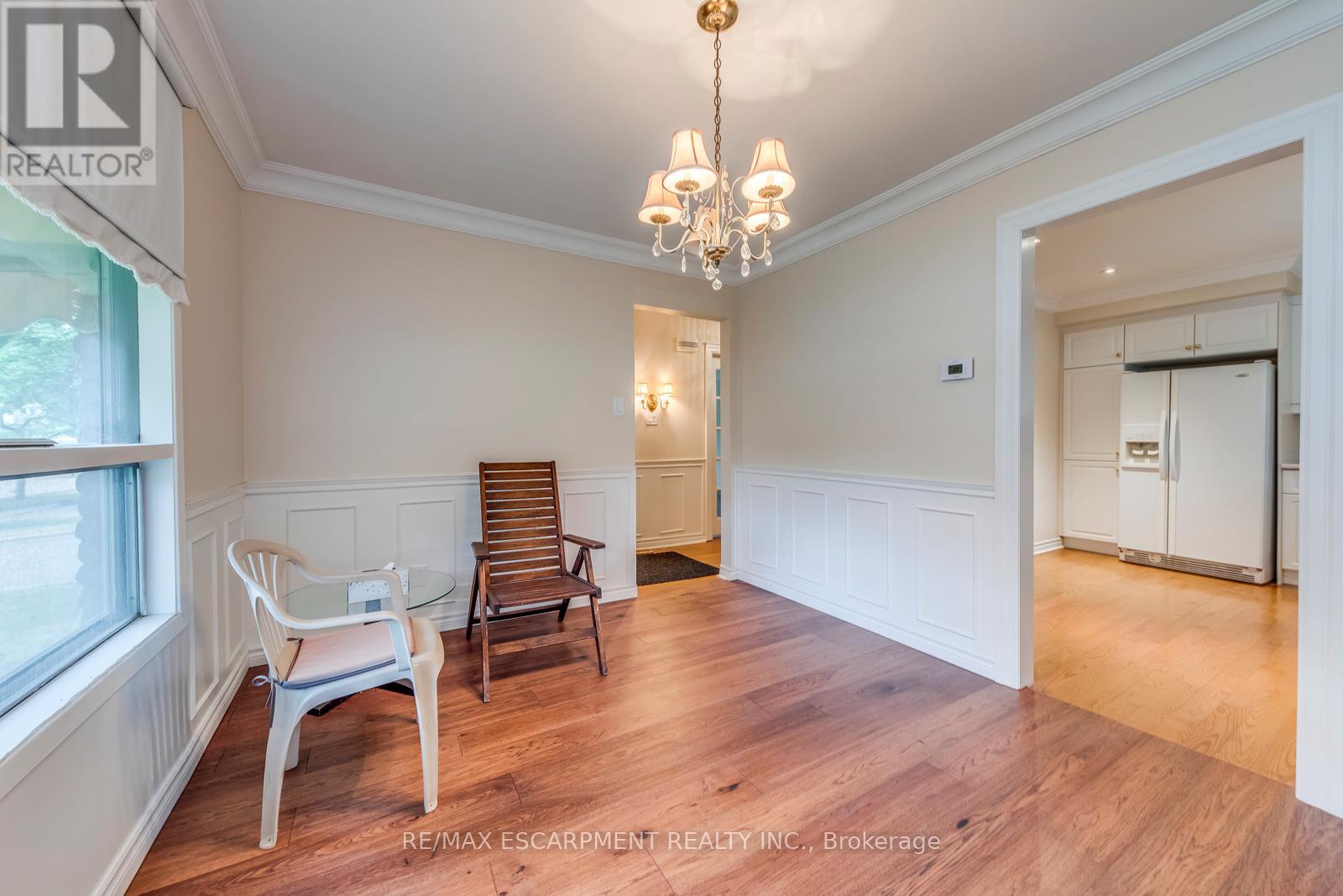 Photo 12 of 1236 Grange Road, Oakville ON