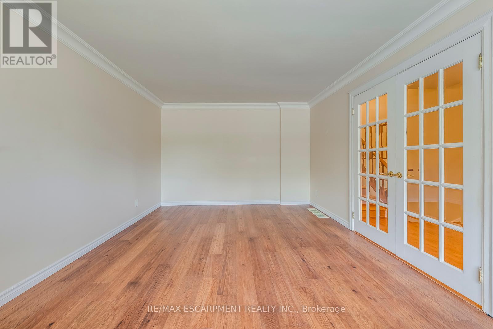 Photo 7 of 1236 Grange Road, Oakville ON