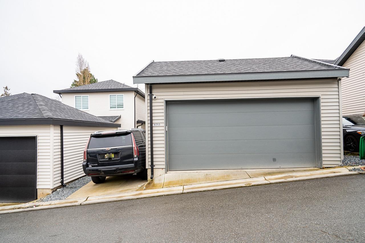 Photo 26 of 6253 148 Street, Surrey BC