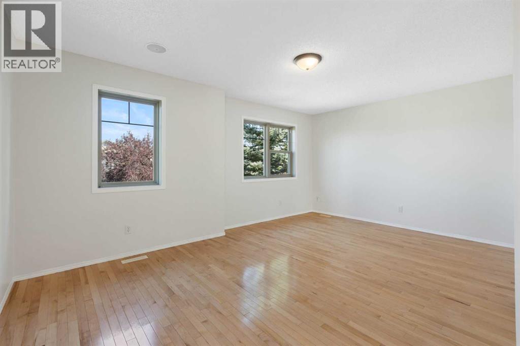 Single Family House for Sale in  Covebrook Close NE Coventry Hills Calgary 