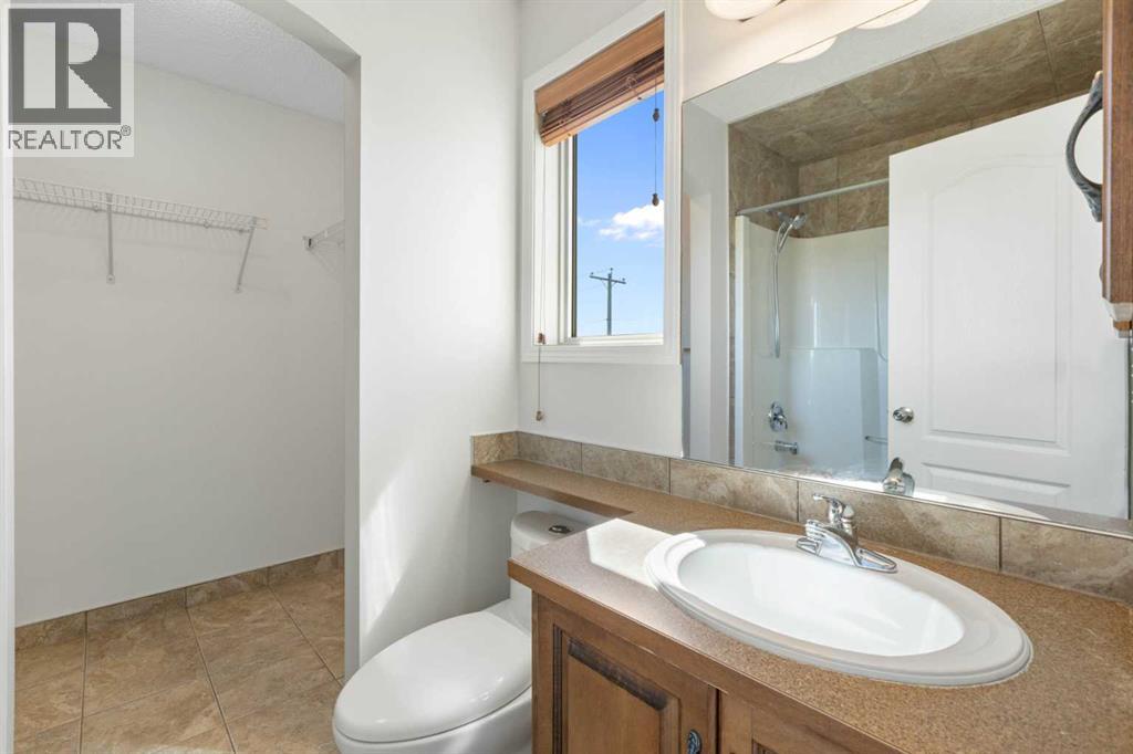 Single Family House for Sale in  Covebrook Close NE Coventry Hills Calgary 