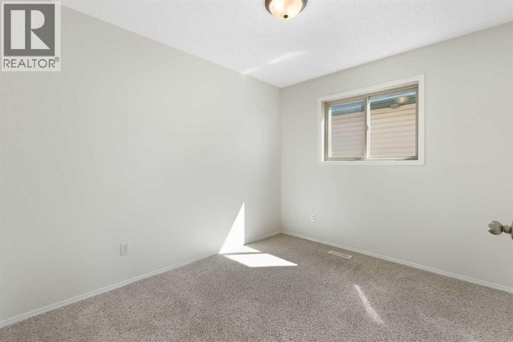 Single Family House for Sale in  Covebrook Close NE Coventry Hills Calgary 