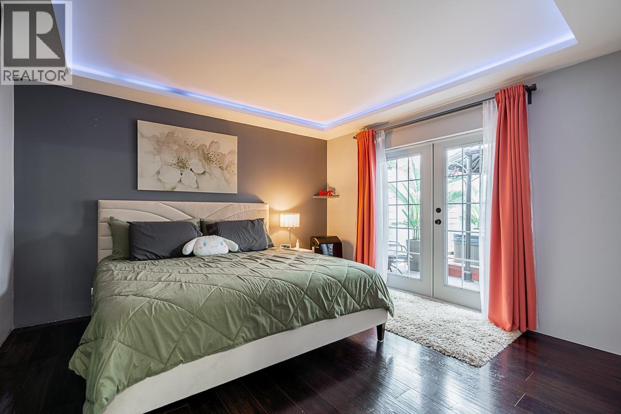 Photo 15 of 965 Floyd Avenue, Coquitlam BC
