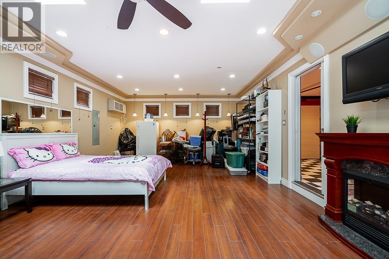 Photo 27 of 965 Floyd Avenue, Coquitlam BC