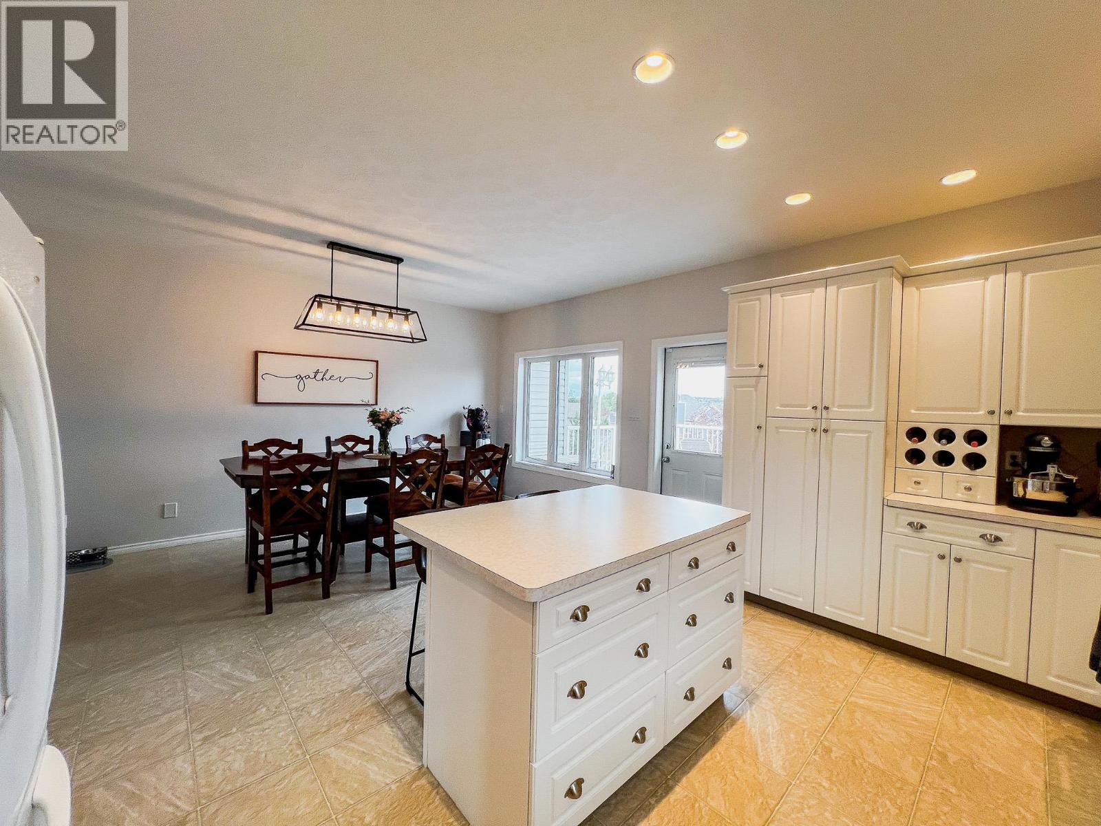 1812 110 Avenue, Dawson Creek