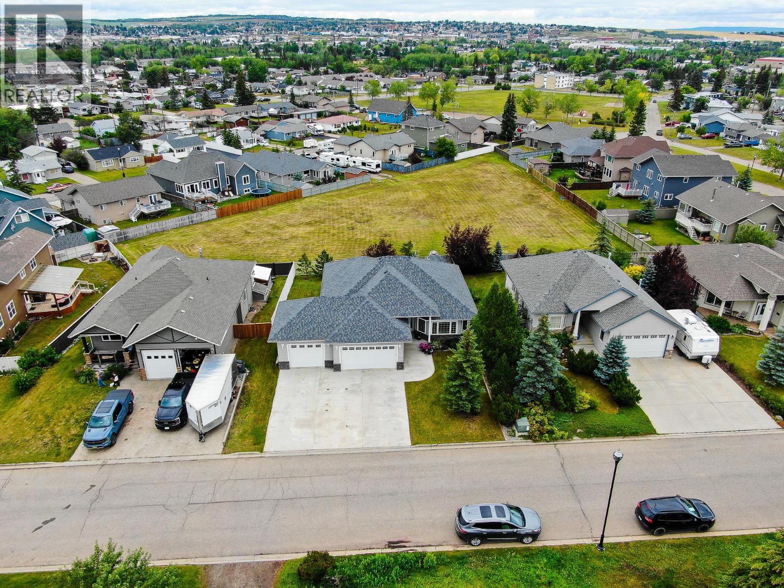 1812 110 Avenue, Dawson Creek