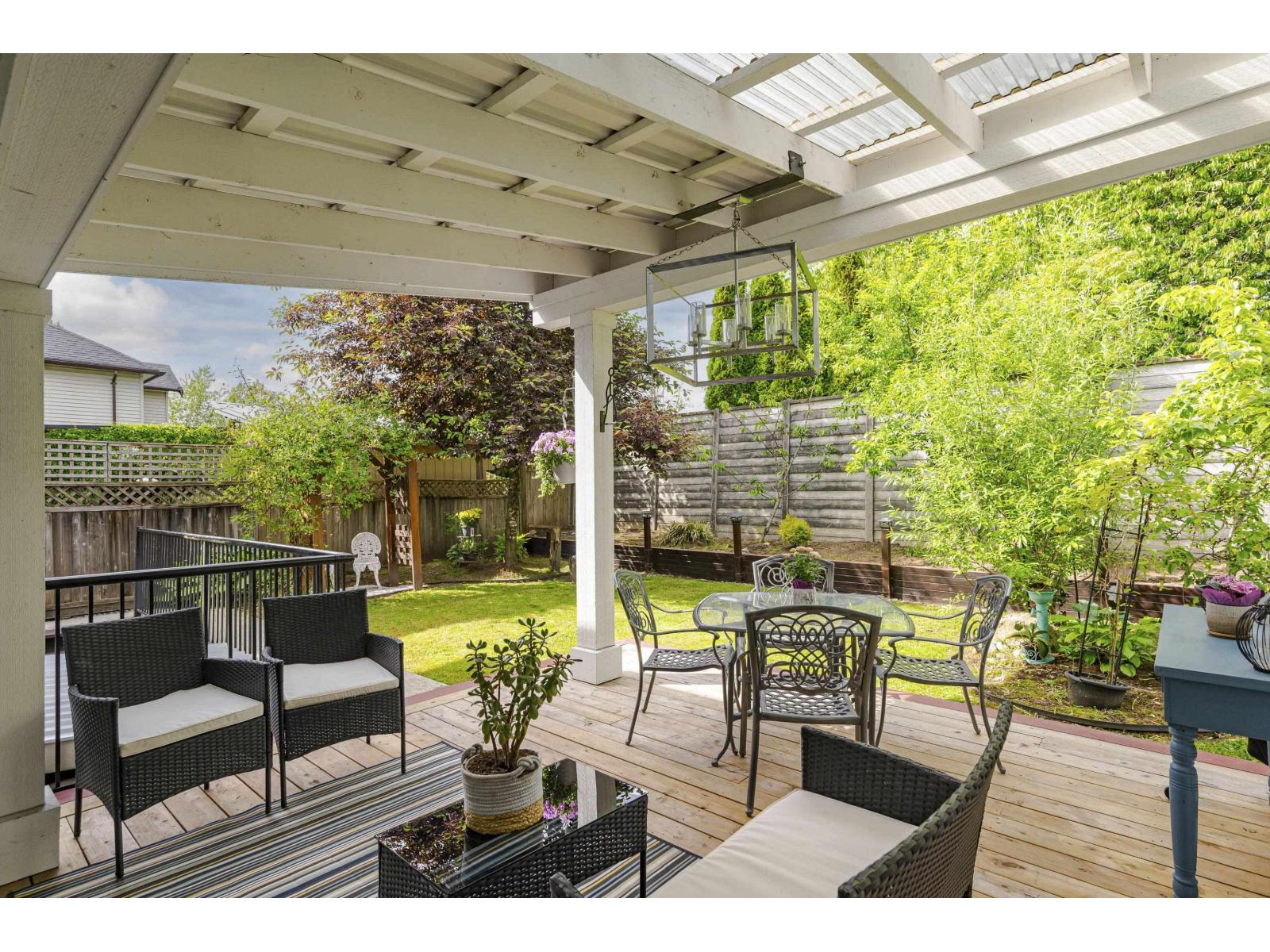Photo 2 of 20347 98 A Avenue, Langley BC