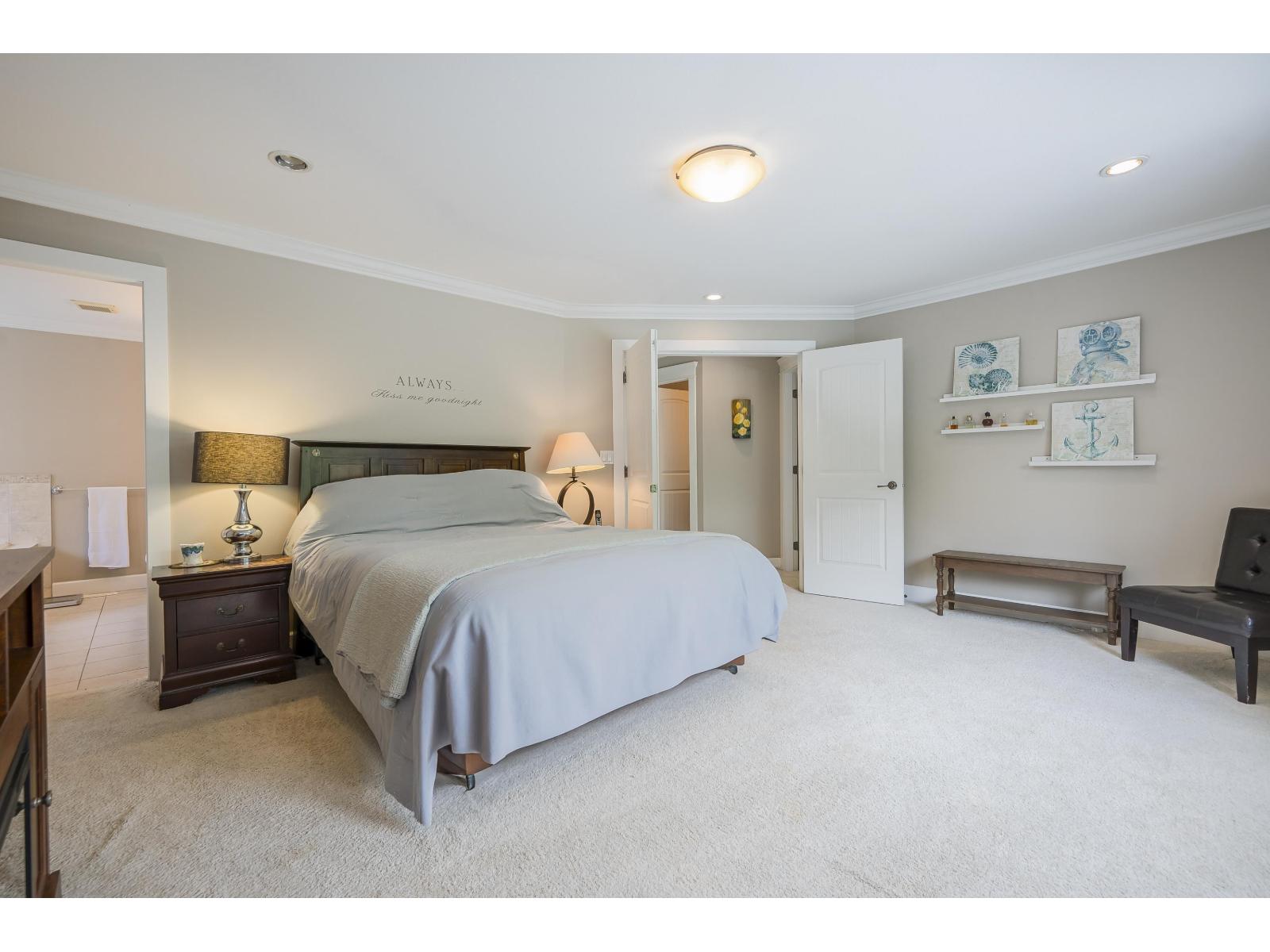 Photo 23 of 20347 98 A Avenue, Langley BC