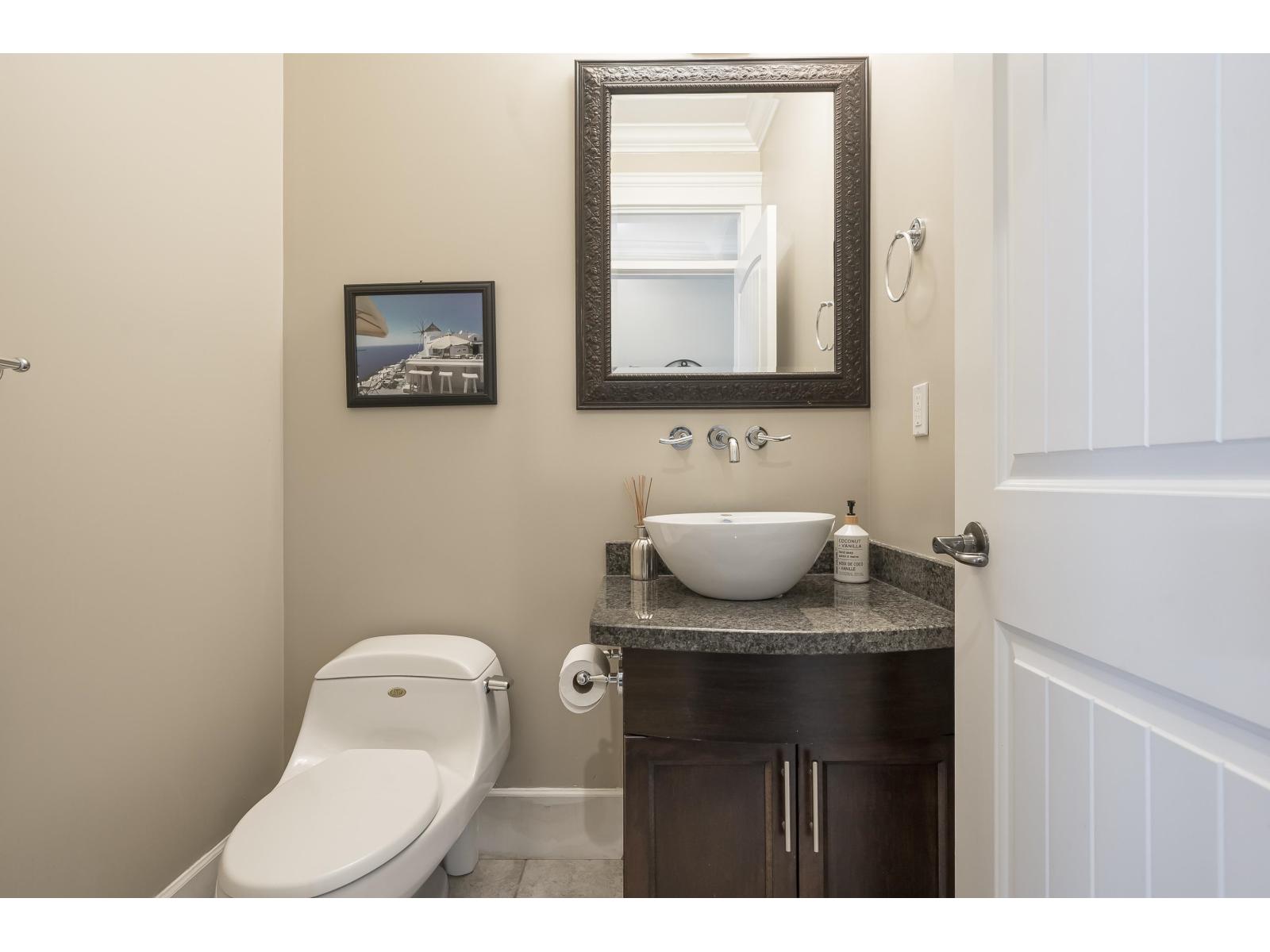 Photo 17 of 20347 98 A Avenue, Langley BC