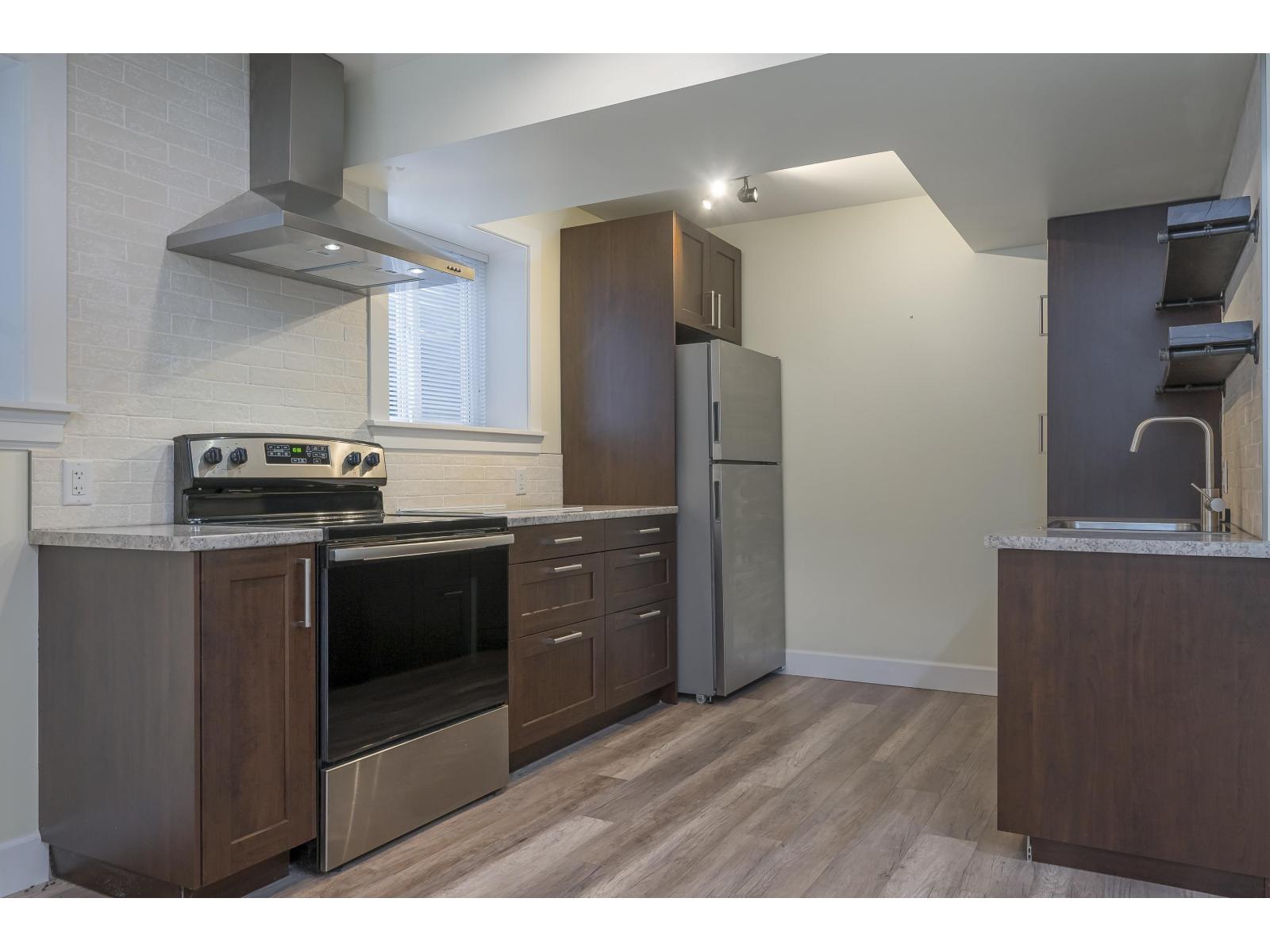 Photo 34 of 20347 98 A Avenue, Langley BC