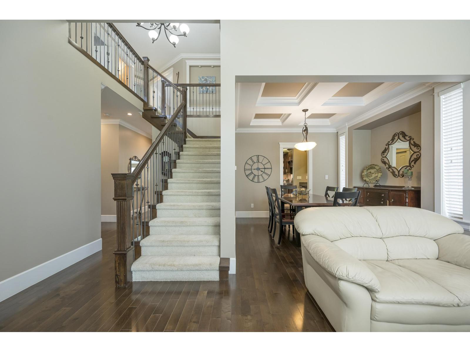Photo 13 of 20347 98 A Avenue, Langley BC