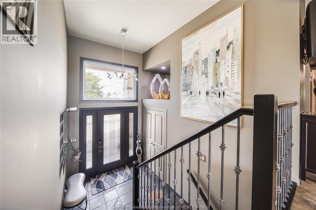 Photo 5 of 914 Lakeshore Road 101, Maidstone ON