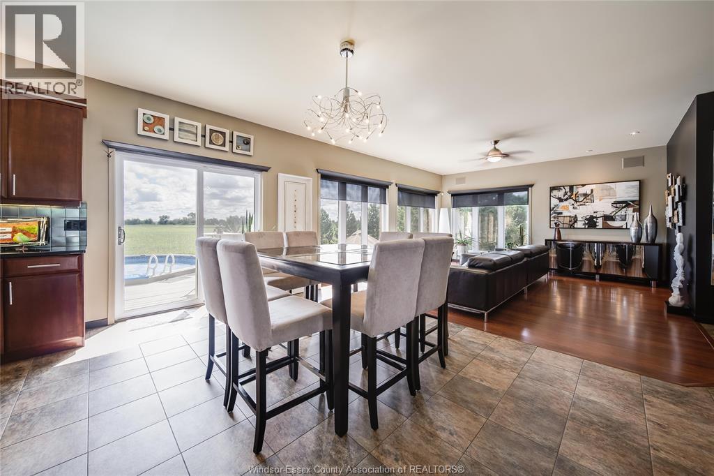 Photo 9 of 914 Lakeshore Road 101, Maidstone ON