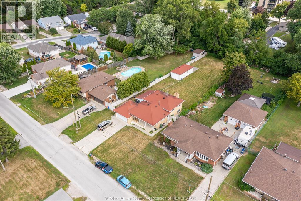 Photo 42 of 1520 Normandy, Lasalle ON