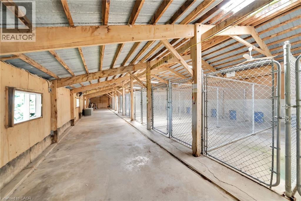Photo 23 of 226 Carluke Road E, Ancaster ON