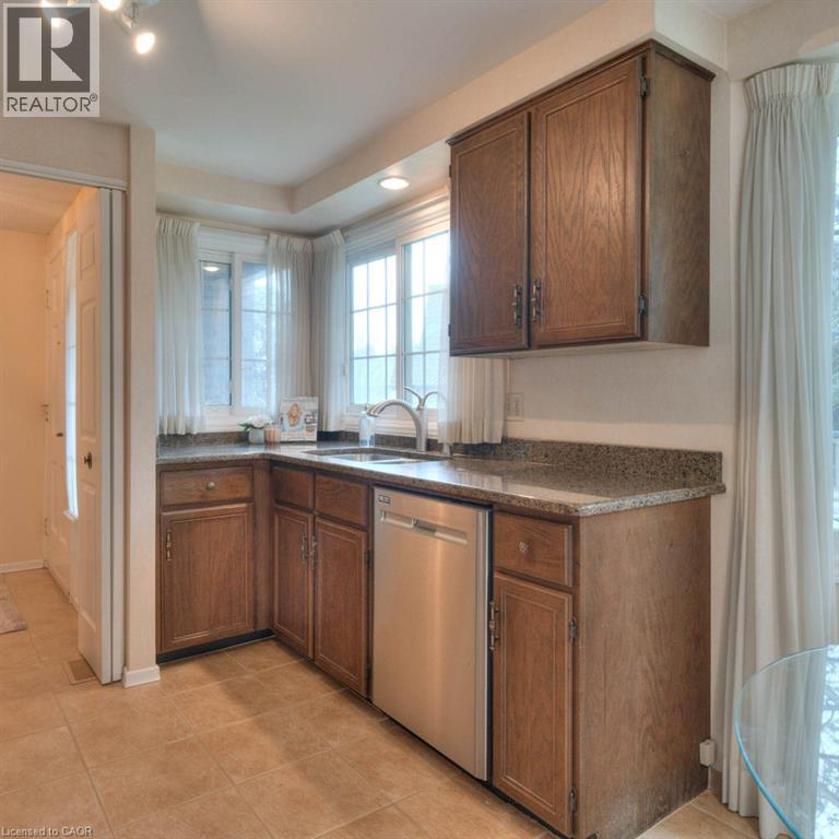 Photo 16 of 487 Beechwood Drive Unit 2, Waterloo ON