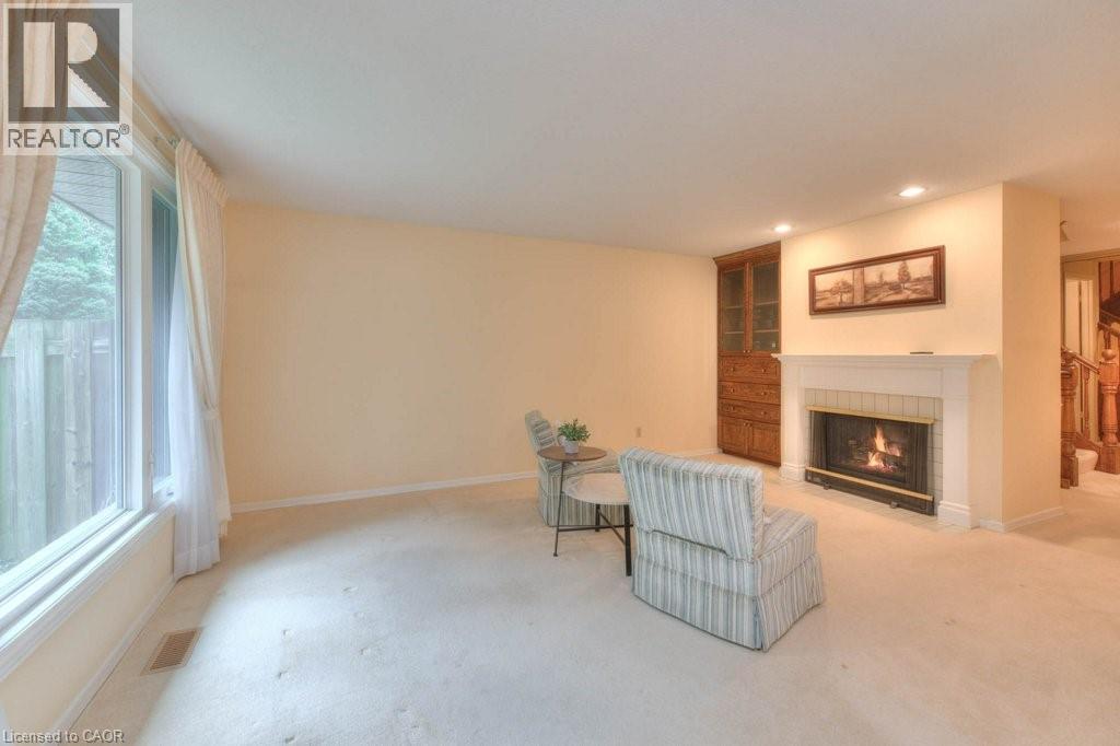 Photo 18 of 487 Beechwood Drive Unit 2, Waterloo ON