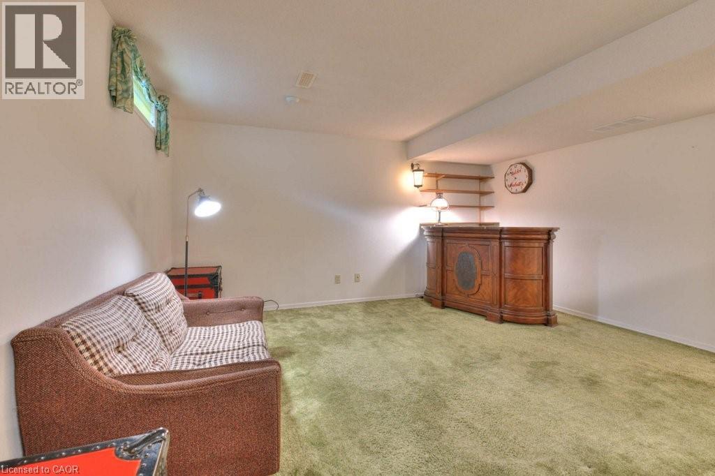 Photo 35 of 487 Beechwood Drive Unit 2, Waterloo ON