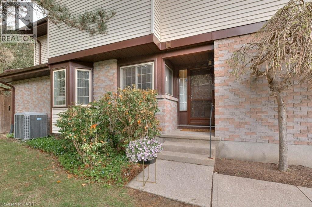 Photo 7 of 487 Beechwood Drive Unit 2, Waterloo ON