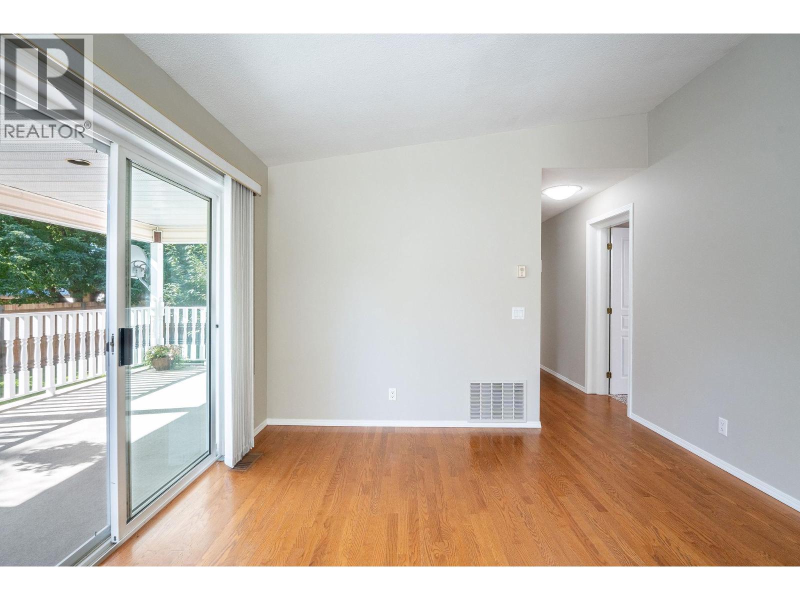 1017 Cottonwood Street, Revelstoke