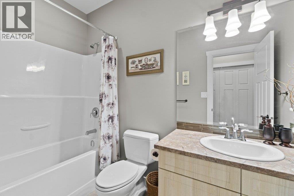 Photo 37 of 150 4 Street Se Unit 5, Salmon Arm BC