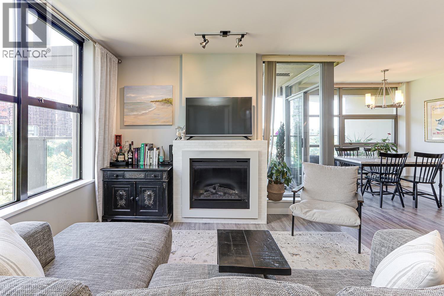 Photo 7 of 603 989 Beatty Street, Vancouver BC