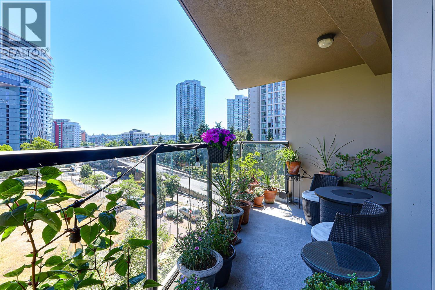Photo 13 of 603 989 Beatty Street, Vancouver BC